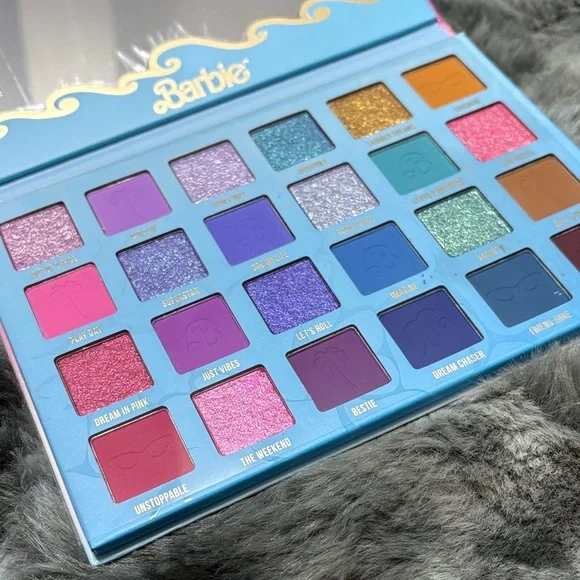 Glamlite Barbie Dream Summer Eyeshadow Palette - Picture 3 of 7
